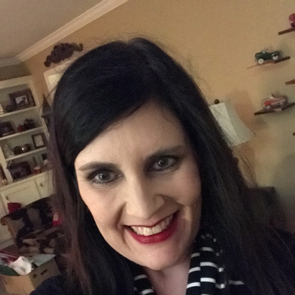 Meet Your Posher - Picture 1 of 1